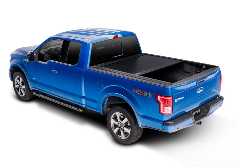 Retrax 04-up Titan King Cab (w/ or w/o Utilitrack) RetraxONE - 60742.