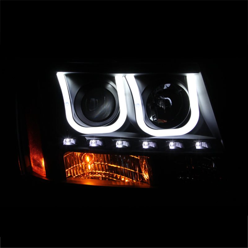 ANZO 2007-2013 Chevrolet Avalanche Projector Headlights w/ U-Bar Black - 111273