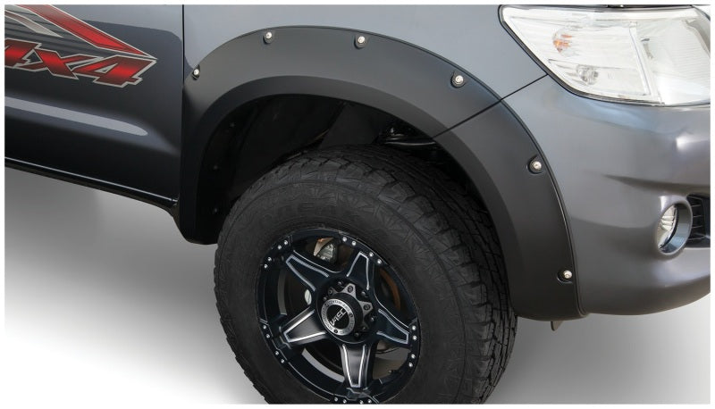 Bushwacker 11-13 Toyota Hilux Pocket Style Flares 4pc 59.8in Bed - 31929-02