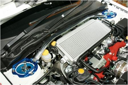 Cusco Strut Bar OS Front GH8-GRB GVB SH5 FORESTER Impreza - 692 540 A