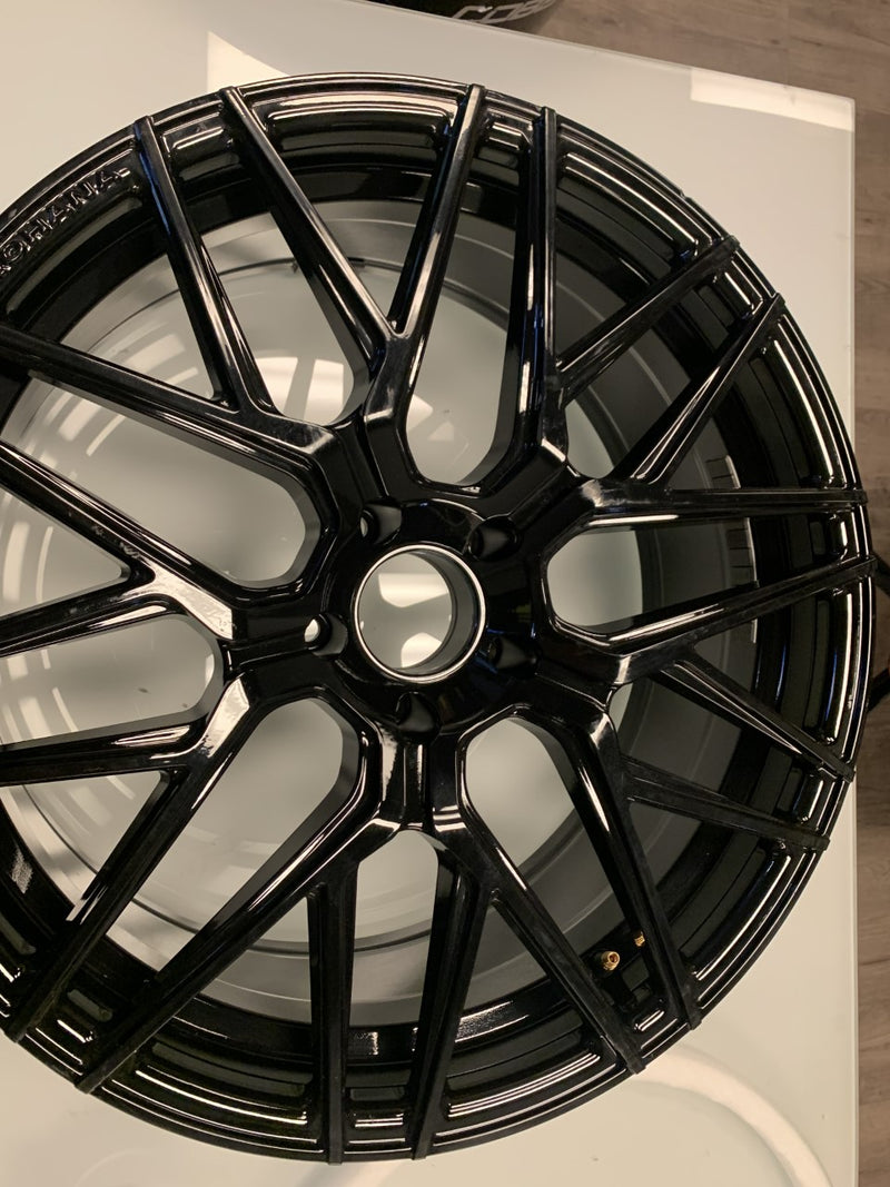 **OPEN BOX**  RFX10 Wheel, 21X9, 5-120, +20, Gloss Black - RFX102195120GB20